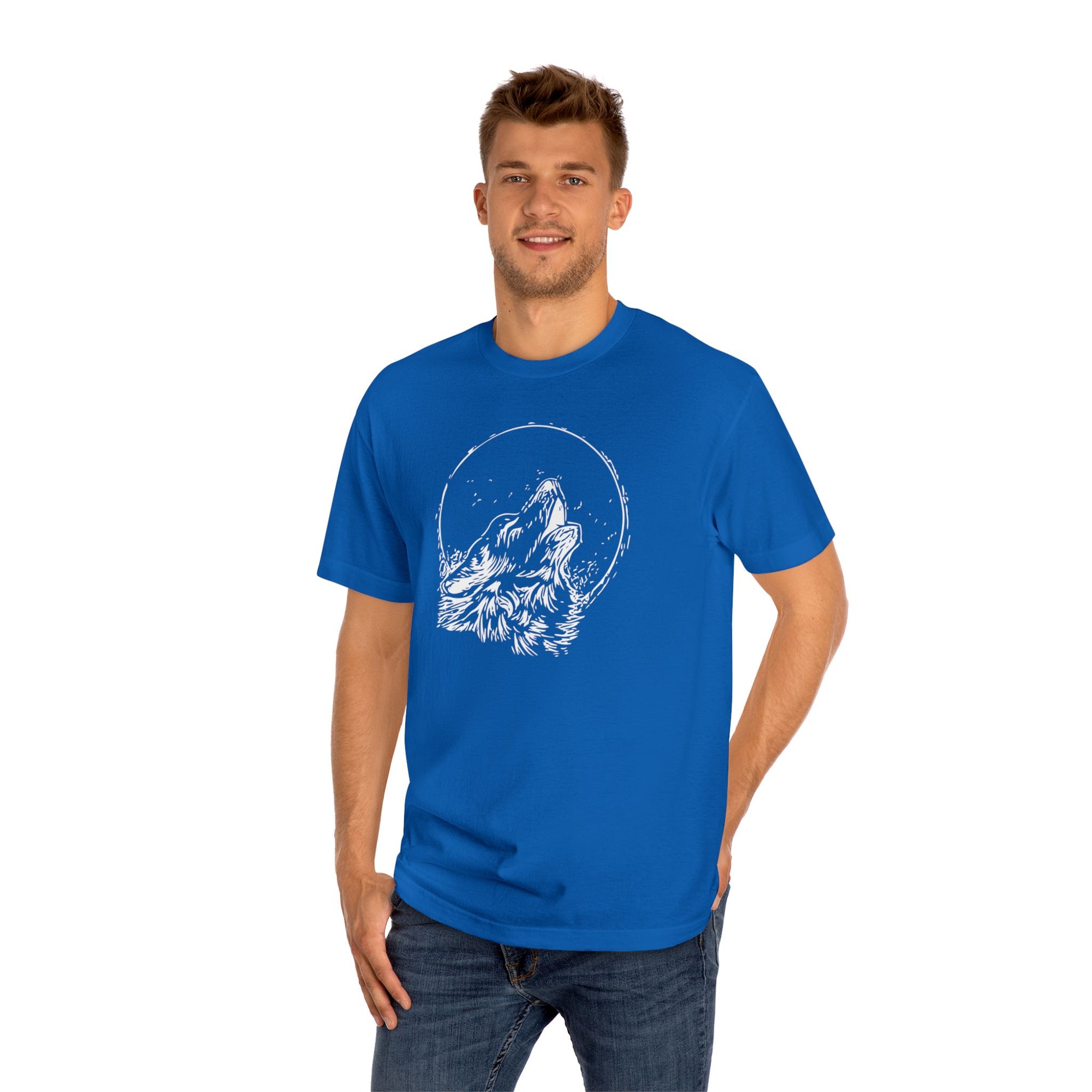 Lunar Howl Tee – Lead the Pack in Silence