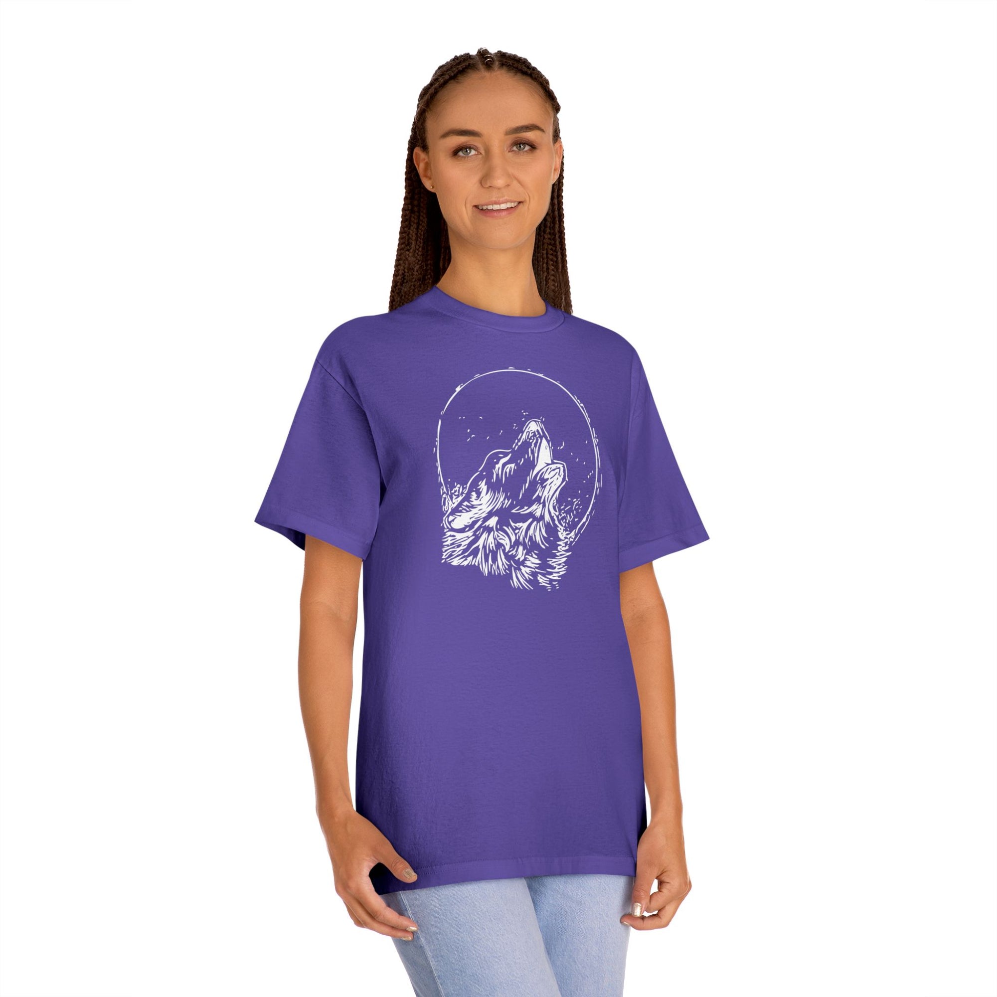 Lunar Howl Tee – Lead the Pack in Silence
